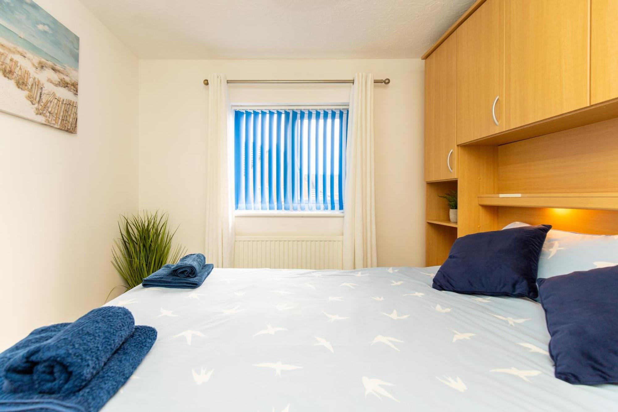 Comfortable And Spacious Superb Holiday Home In Llanelli, Dog Friendly Экстерьер фото