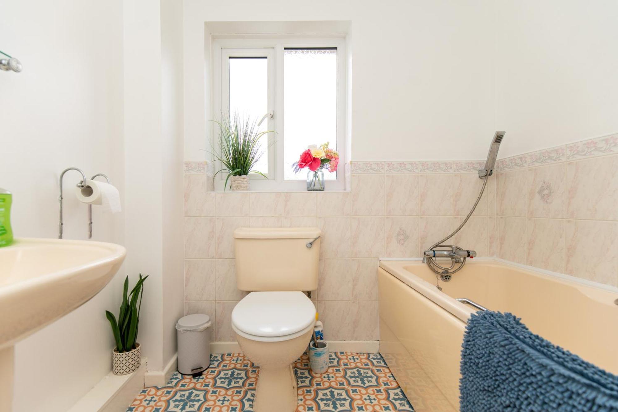 Comfortable And Spacious Superb Holiday Home In Llanelli, Dog Friendly Экстерьер фото