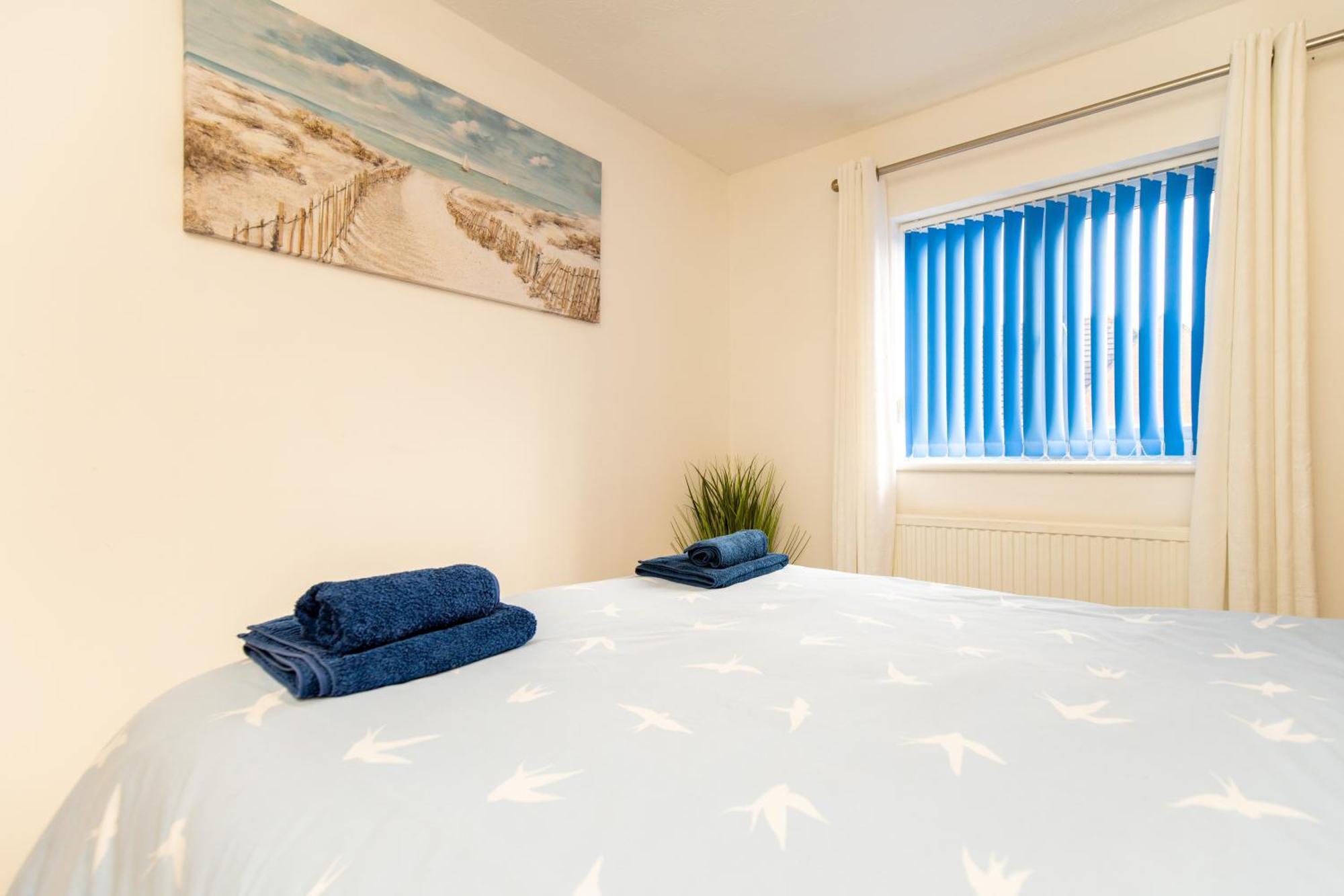 Comfortable And Spacious Superb Holiday Home In Llanelli, Dog Friendly Экстерьер фото