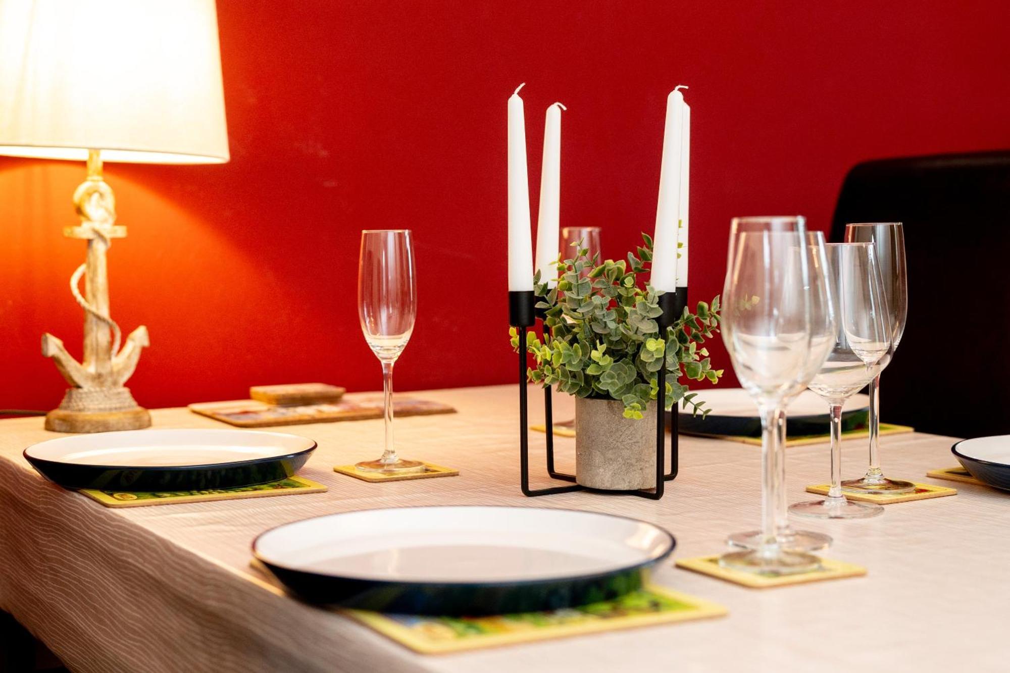 Comfortable And Spacious Superb Holiday Home In Llanelli, Dog Friendly Экстерьер фото