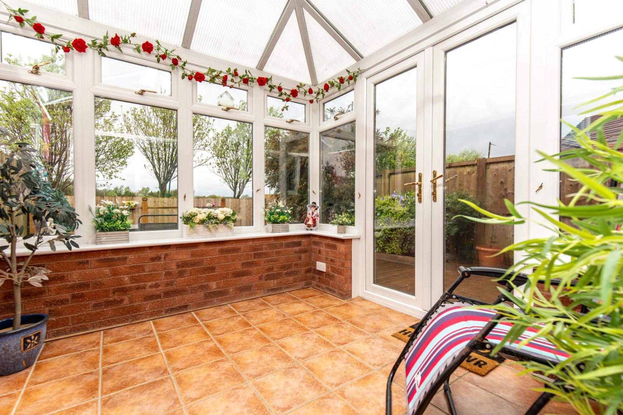Comfortable And Spacious Superb Holiday Home In Llanelli, Dog Friendly Экстерьер фото